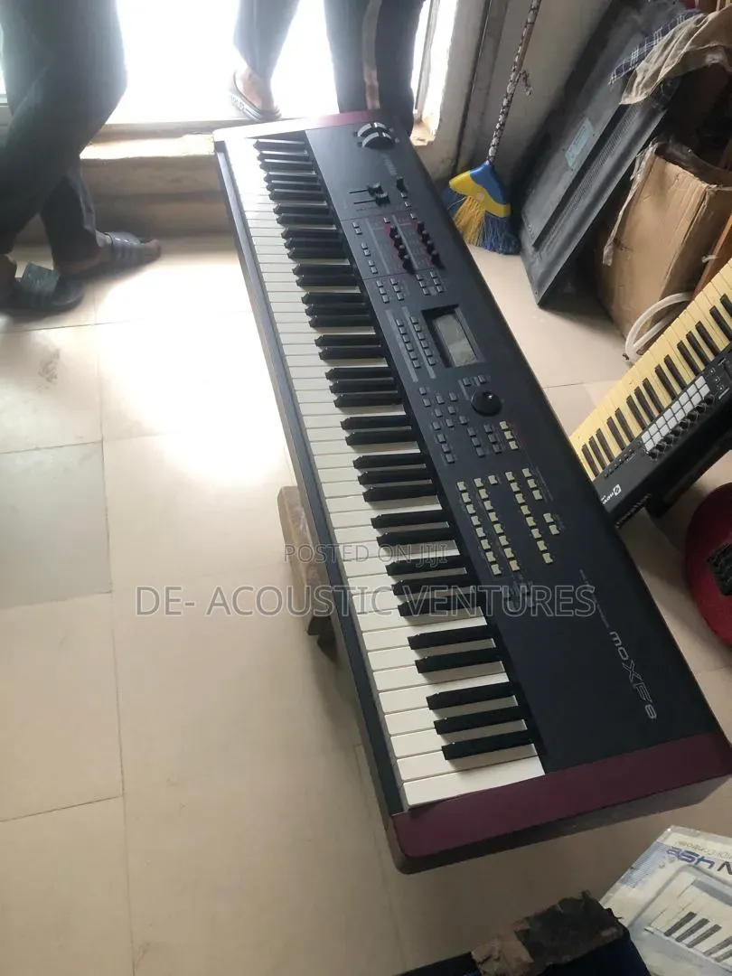 Direct Uk Used Yamaha Moxf8 Seignzer Keyboard