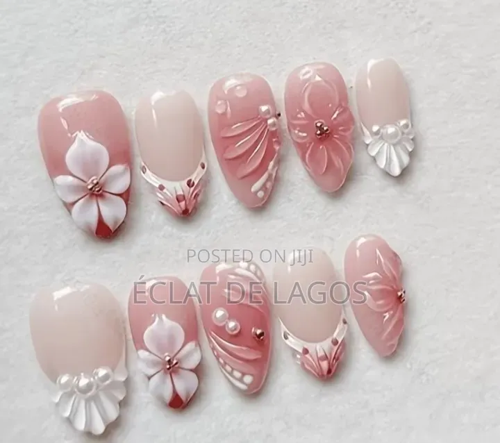 Almond Press-on Nails