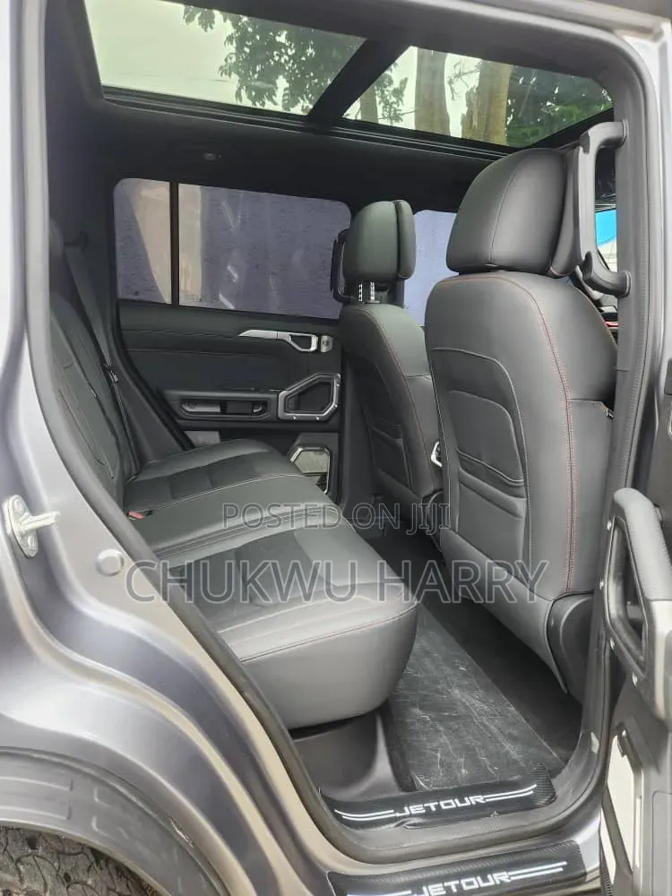 Jetour T2 2025 Silver