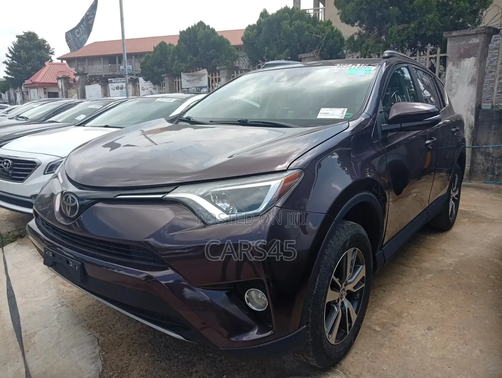 Toyota RAV4 2018 Burgandy