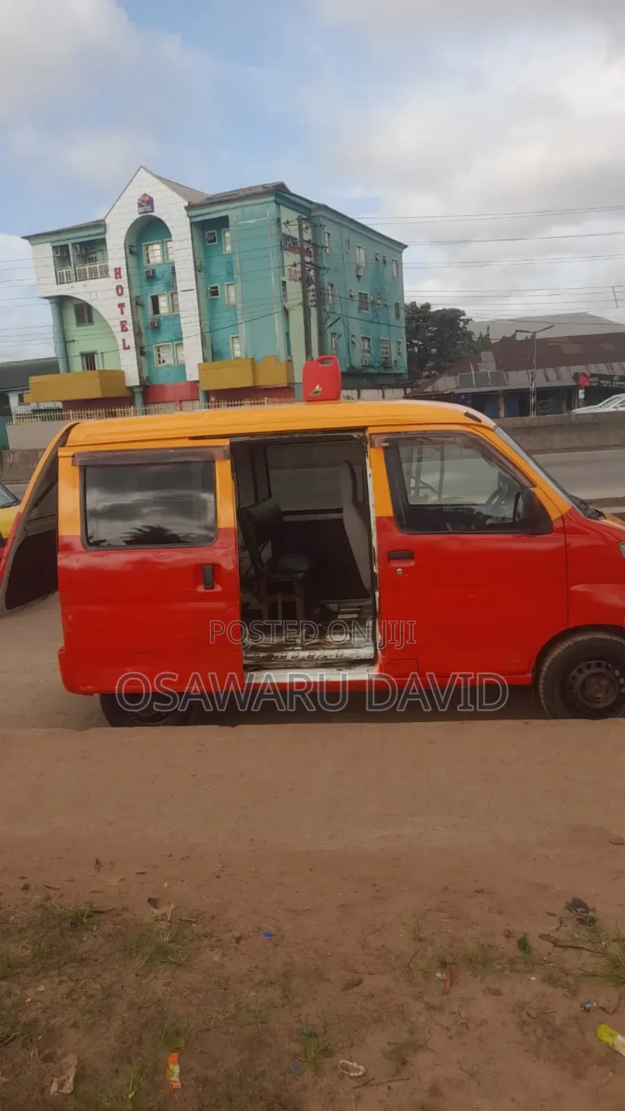 Daihatsu Hijet 2005 Red