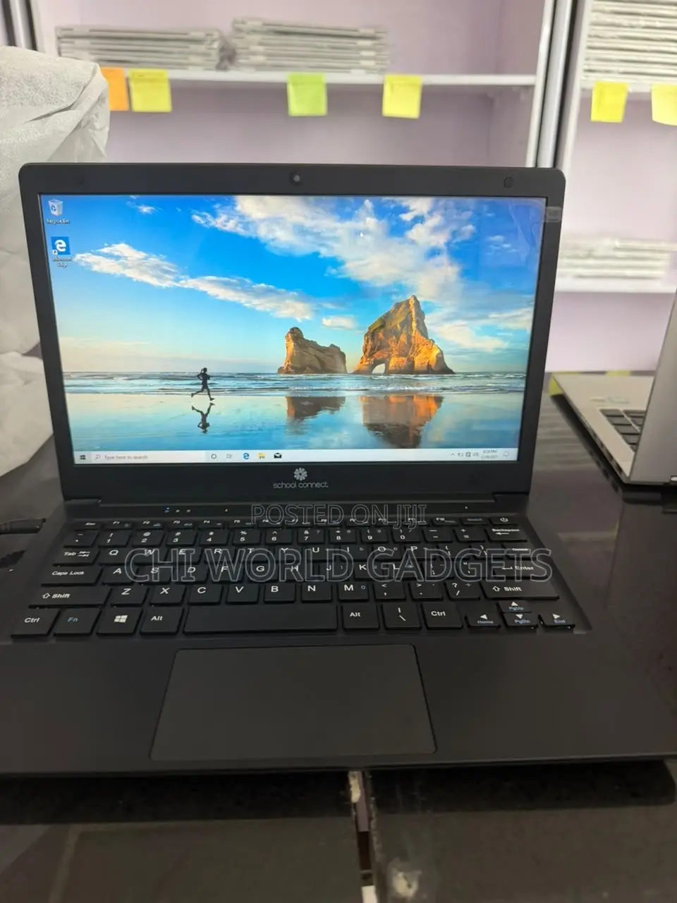 Laptop RM Minibook 4GB Intel Celeron SSD 128GB