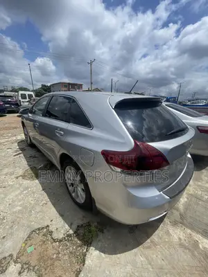 Toyota Venza XLE 4dr Wagon (2.7L 4cyl 6A) 2014 Silver