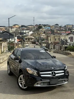 Mercedes-Benz GLA 250 2015 Black