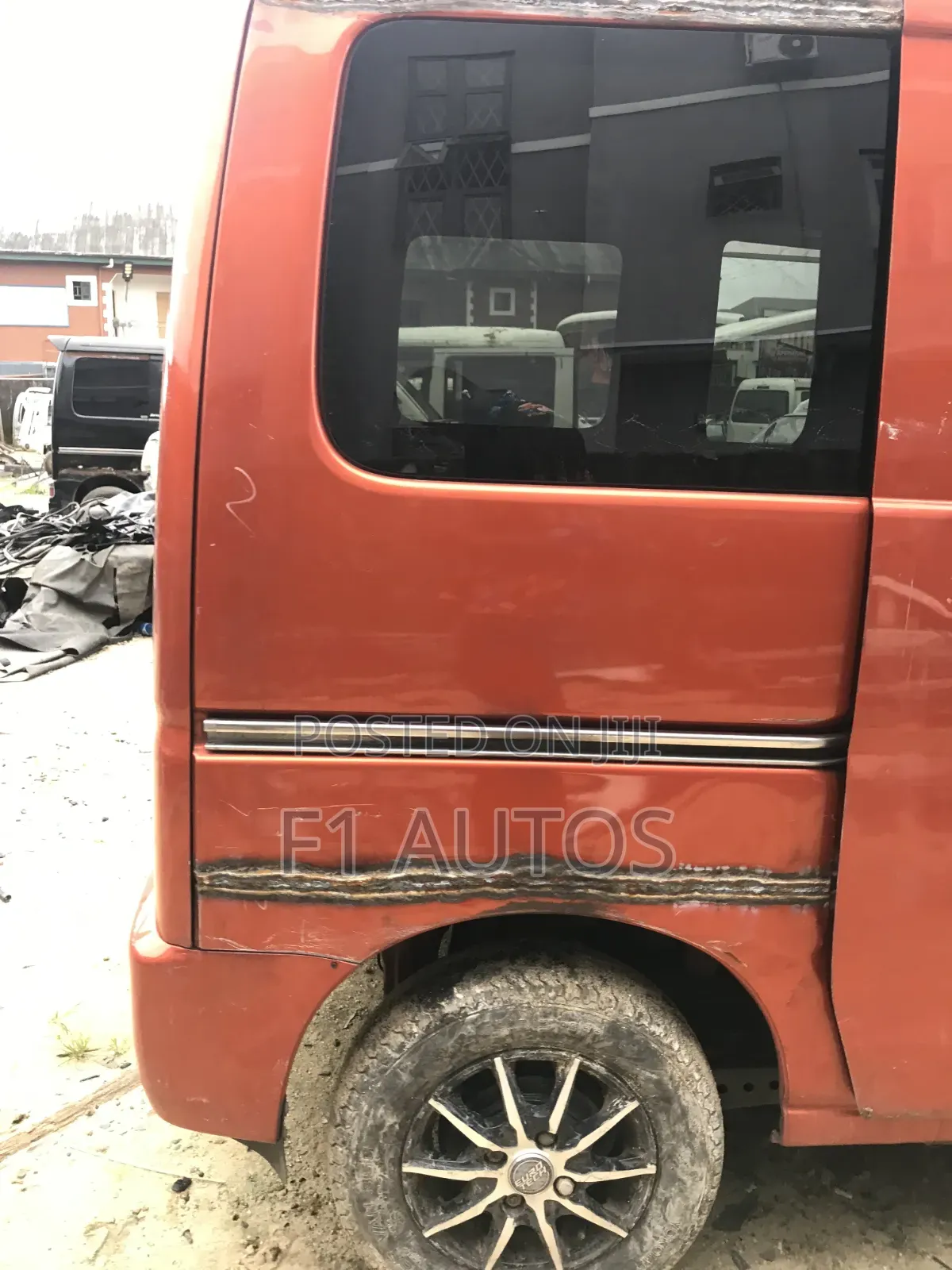 Daihatsu Hijet 2017 Orange