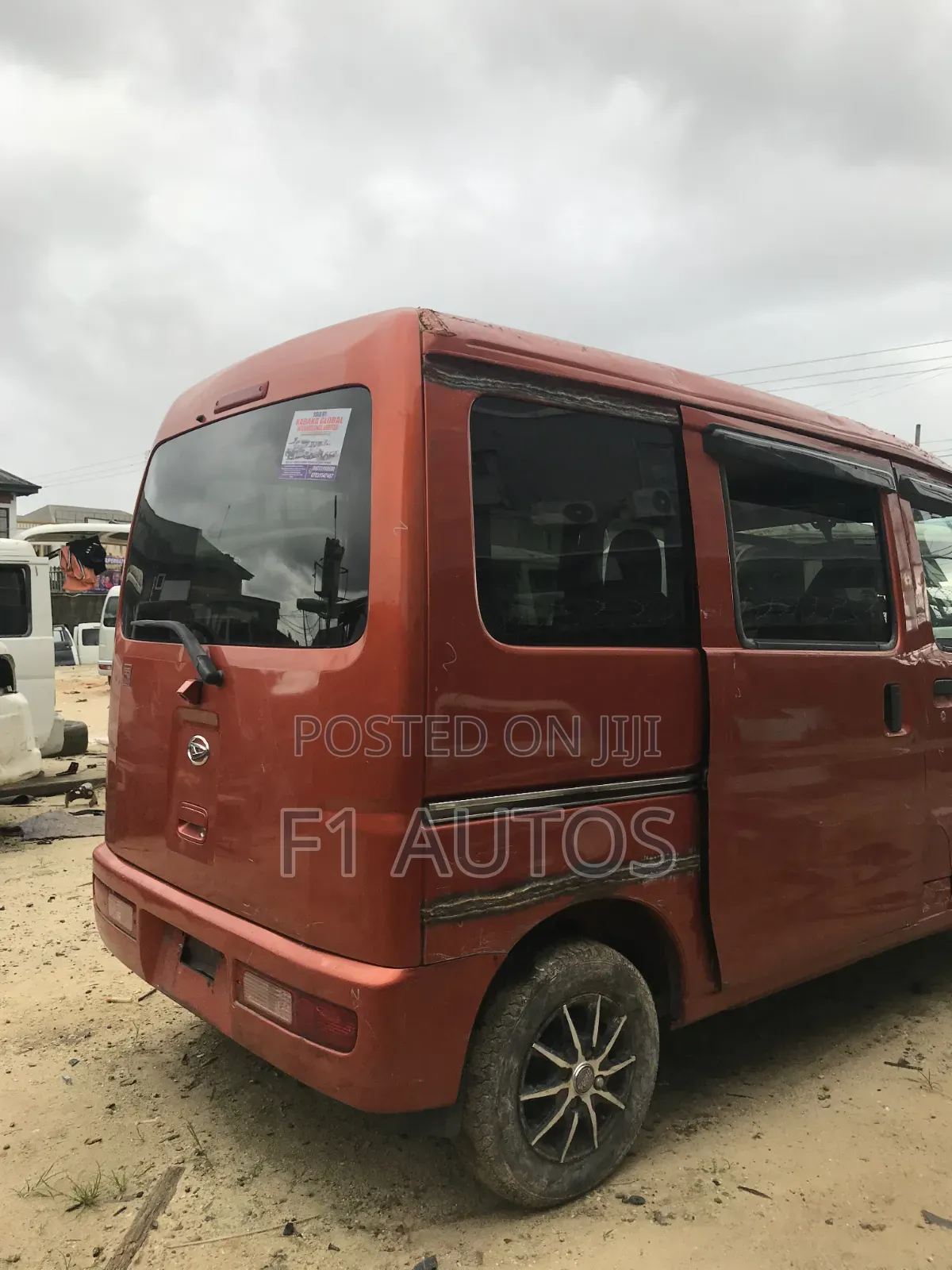 Daihatsu Hijet 2017 Orange
