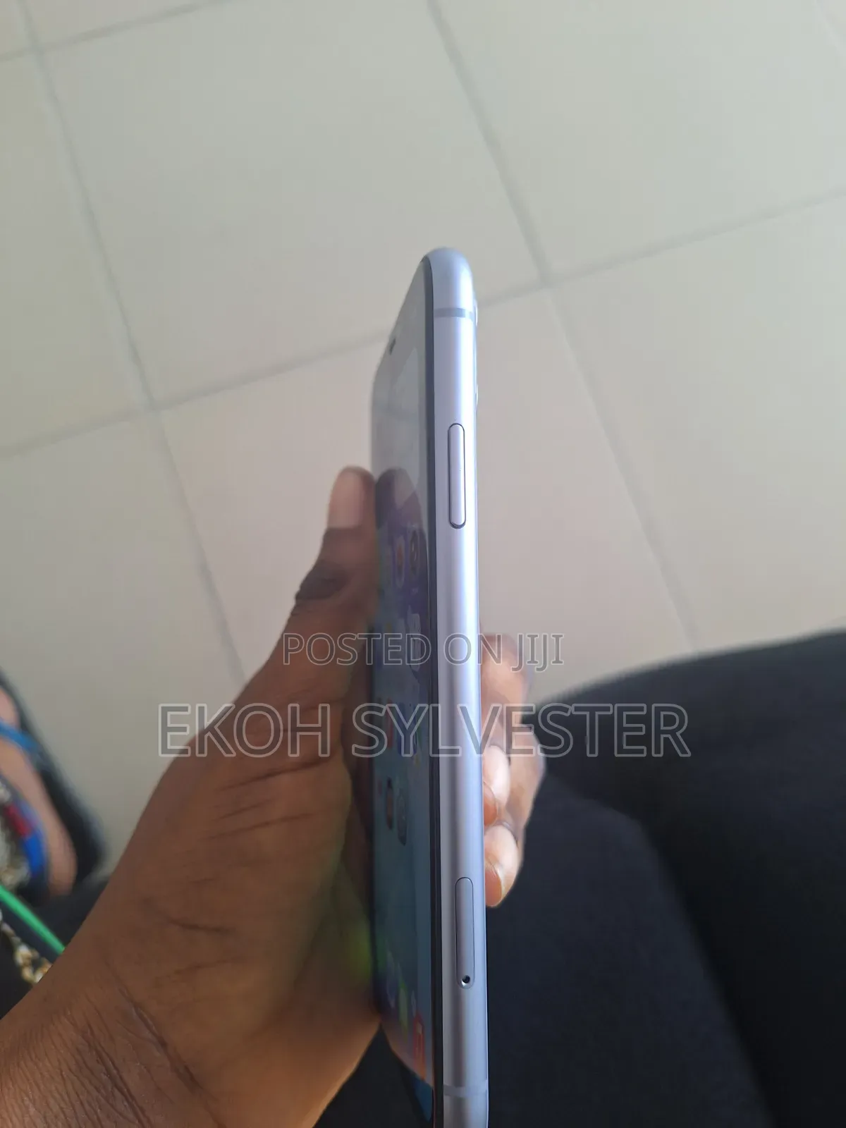 Apple iPhone 11 64 GB Purple