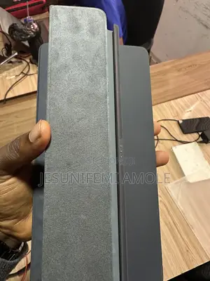 Apple iPad Pro (10.5”) Smart Keyboard