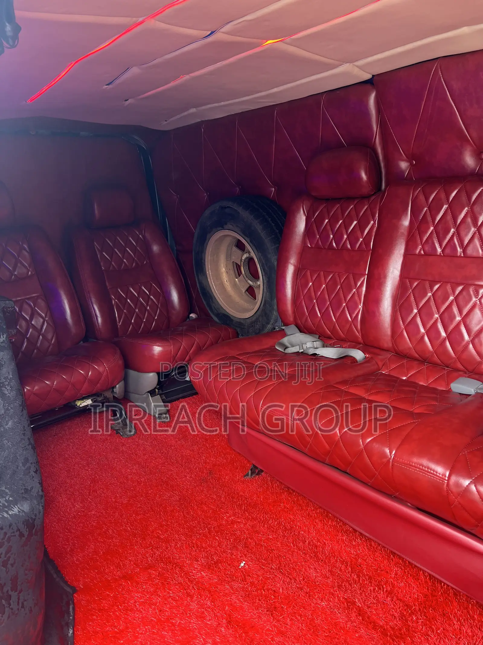 Toyota HiAce 2013 Grey