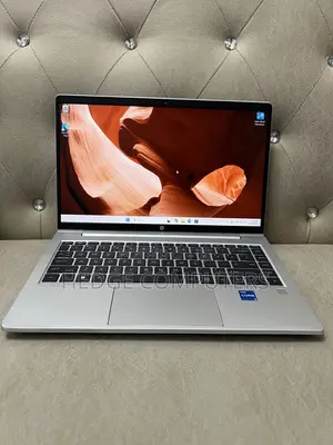 Laptop HP ProBook 440 G10 8GB Intel Core i5 SSD 256GB