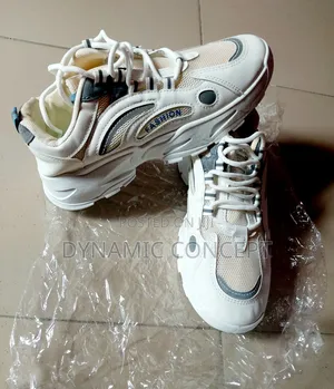 Boutique Unisex Sneakers New Fashion Trendy