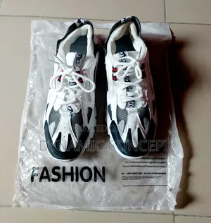 Boutique Unisex Sneakers New Fashion Trendy