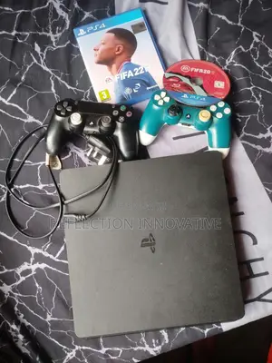 Play Station 4