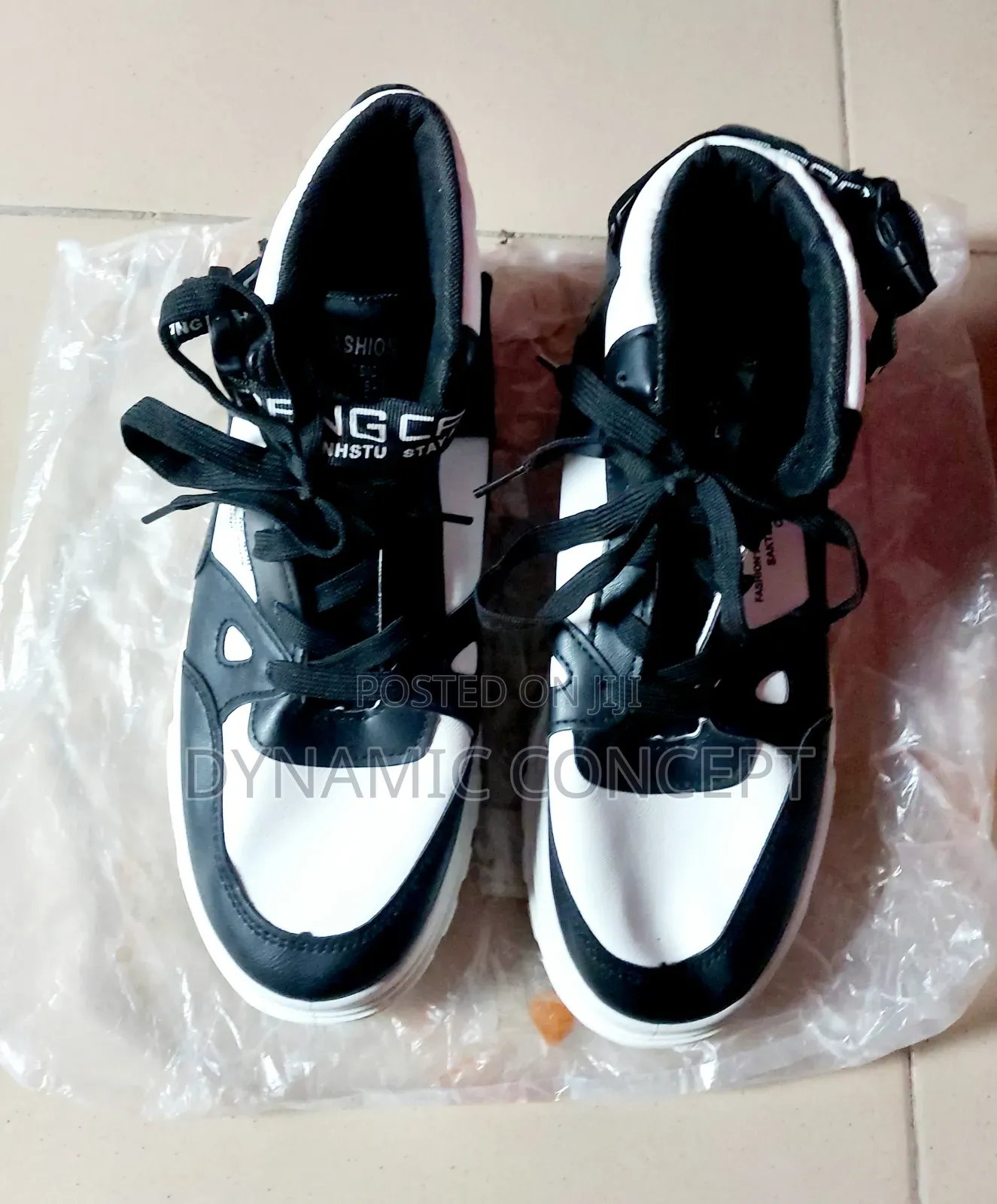 Boutique Unisex Sneakers New Fashion Trendy