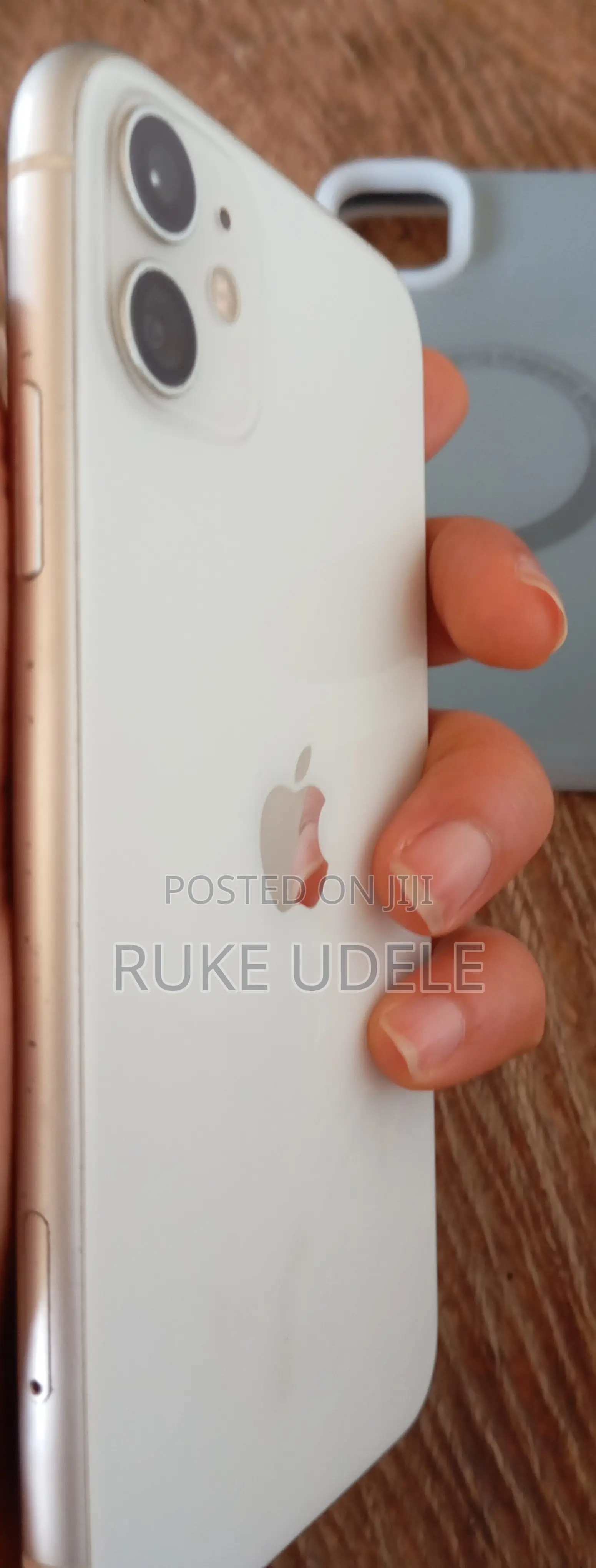 Apple iPhone 11 64 GB White
