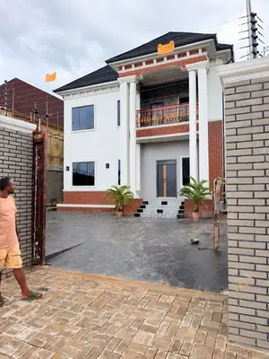 6bdrm Duplex in Ibb Phase 2 Umuana for sale