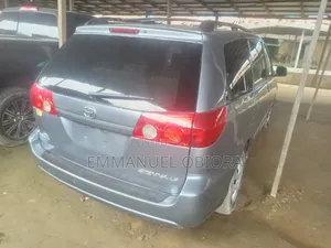 Toyota Sienna LE AWD 2006 Blue