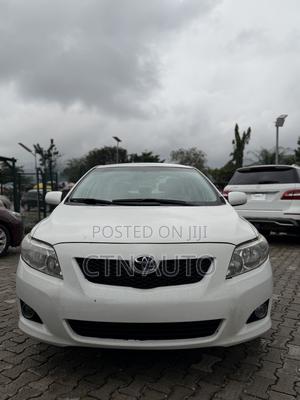 Toyota Corolla LE 4dr Sedan (1.8L 4cyl 4A) 2010 White