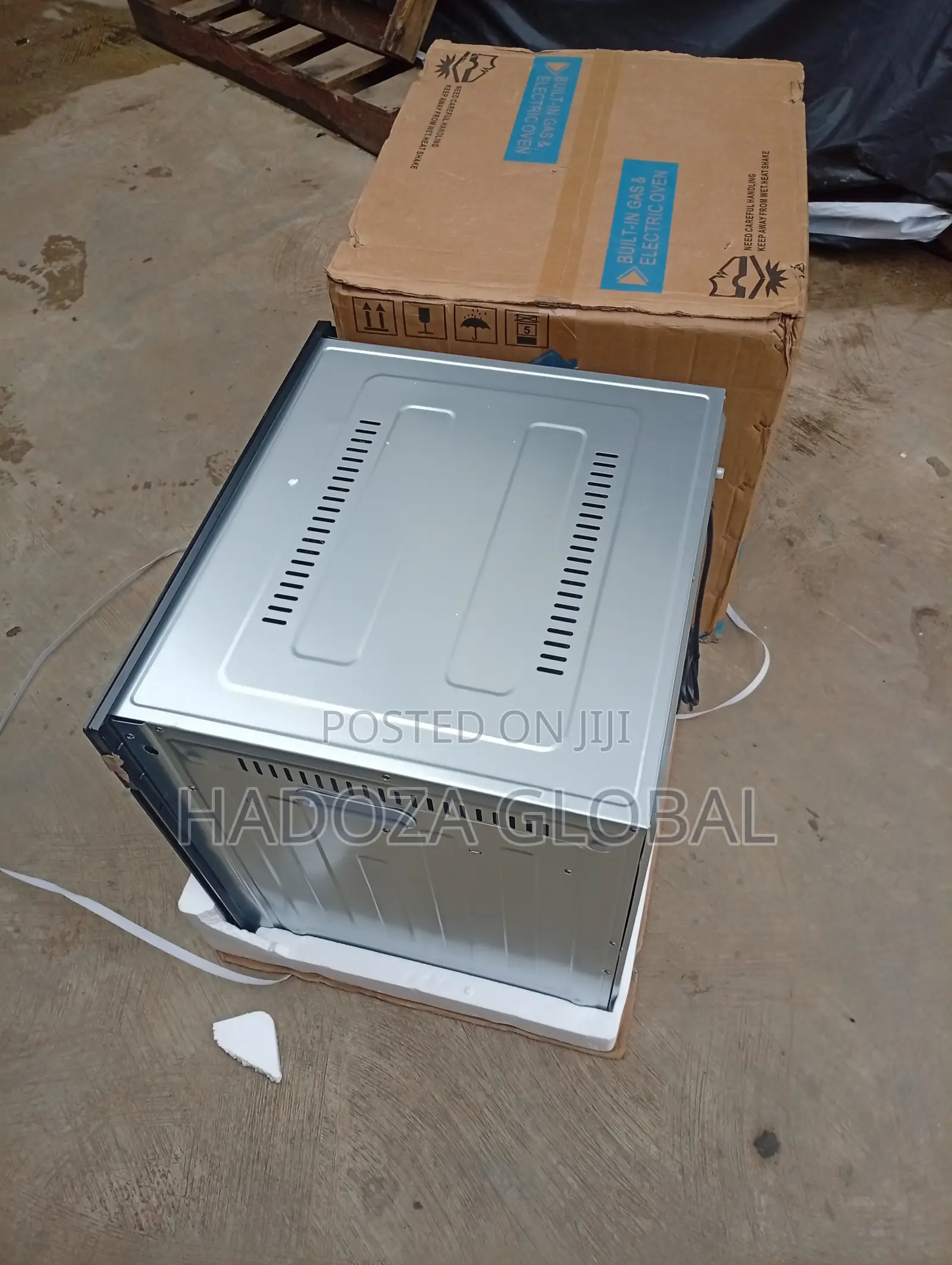 HomeStar Versatile Electric Kitchen Oven With Adjustable Temperature