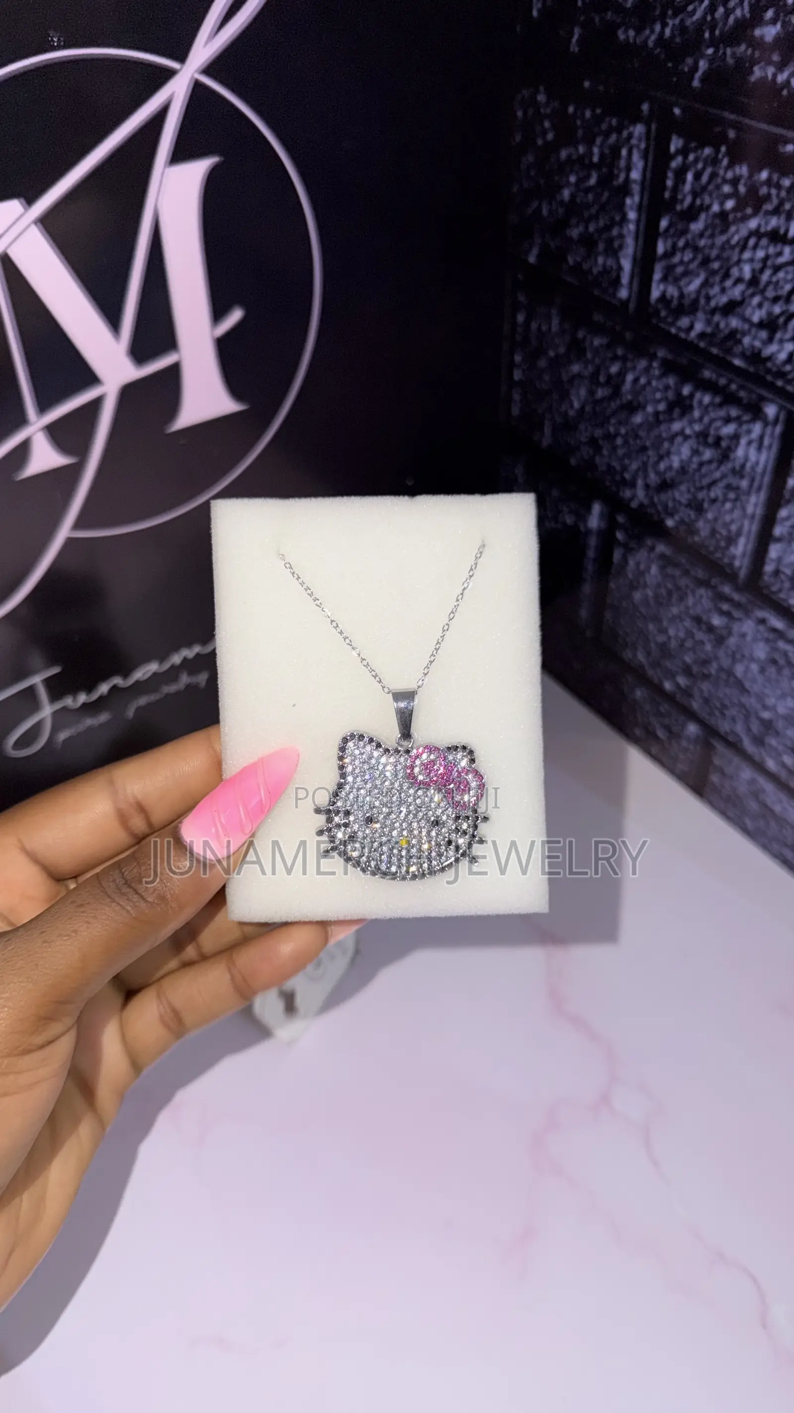 Hello Kitty Necckpiece