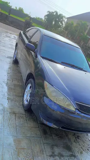 Toyota Camry LE 4dr Sedan (2.4L 4cyl 5A) 2005 Black