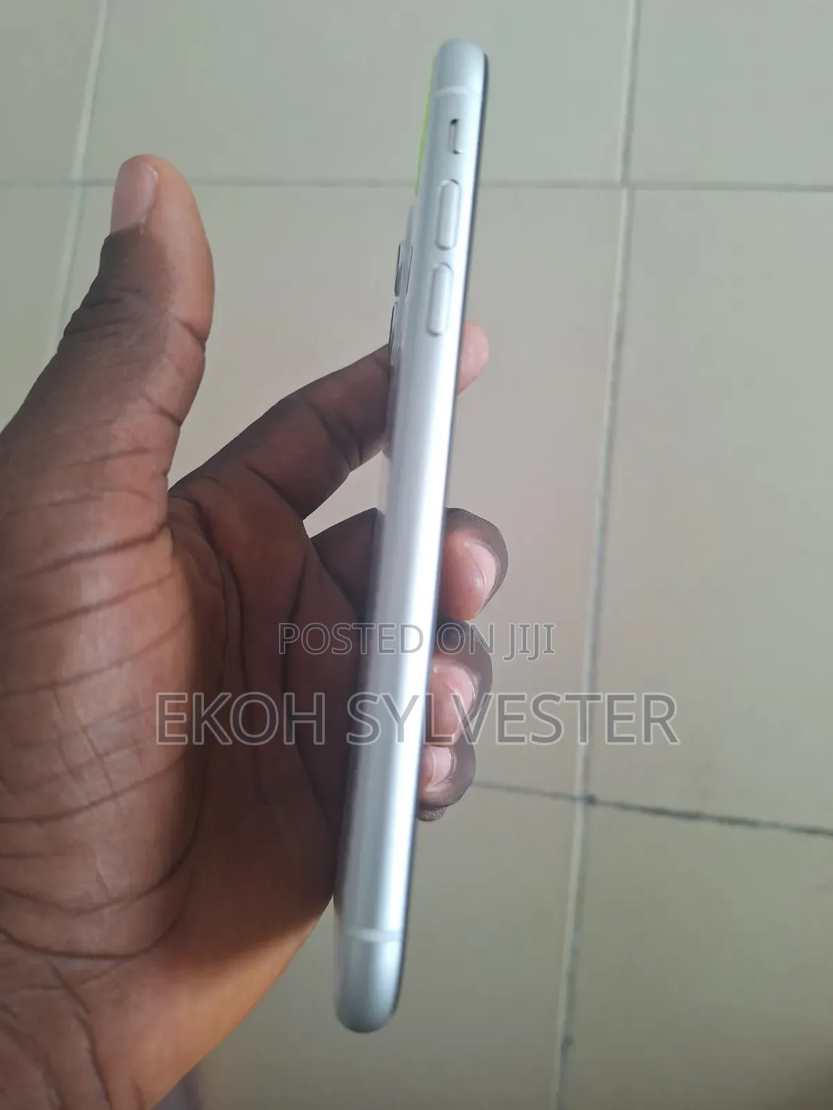 Apple iPhone 11 128 GB White