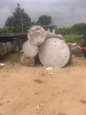Big H Heavy Duty Steel Pipes / Structural Poles