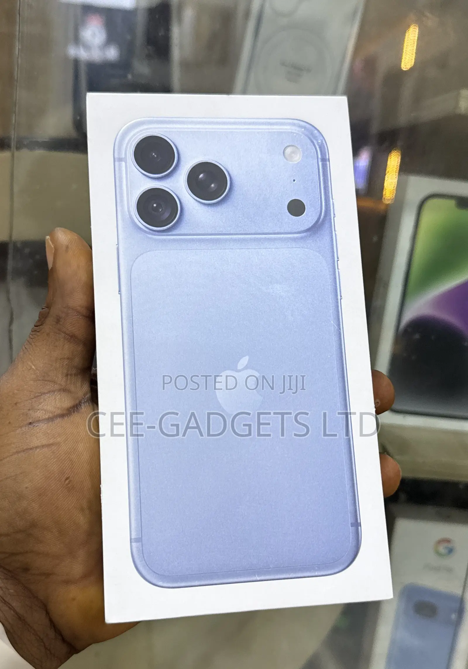 New Apple iPhone 18 Pro Max 1 TB Blue
