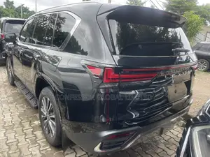 New Lexus LX 600 2023 Black