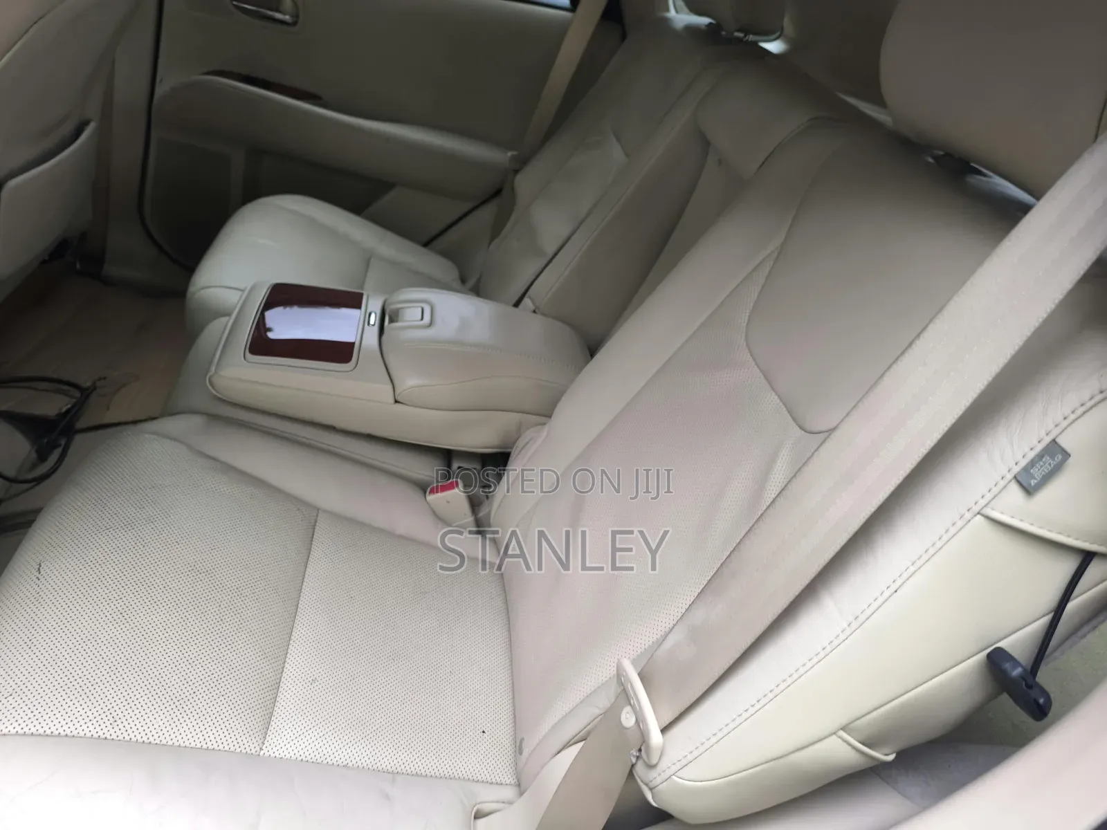 Lexus RX 2012 Gold