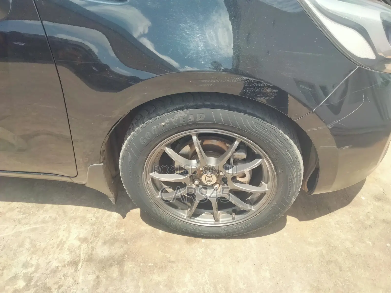 Kia Pride 2013 Black