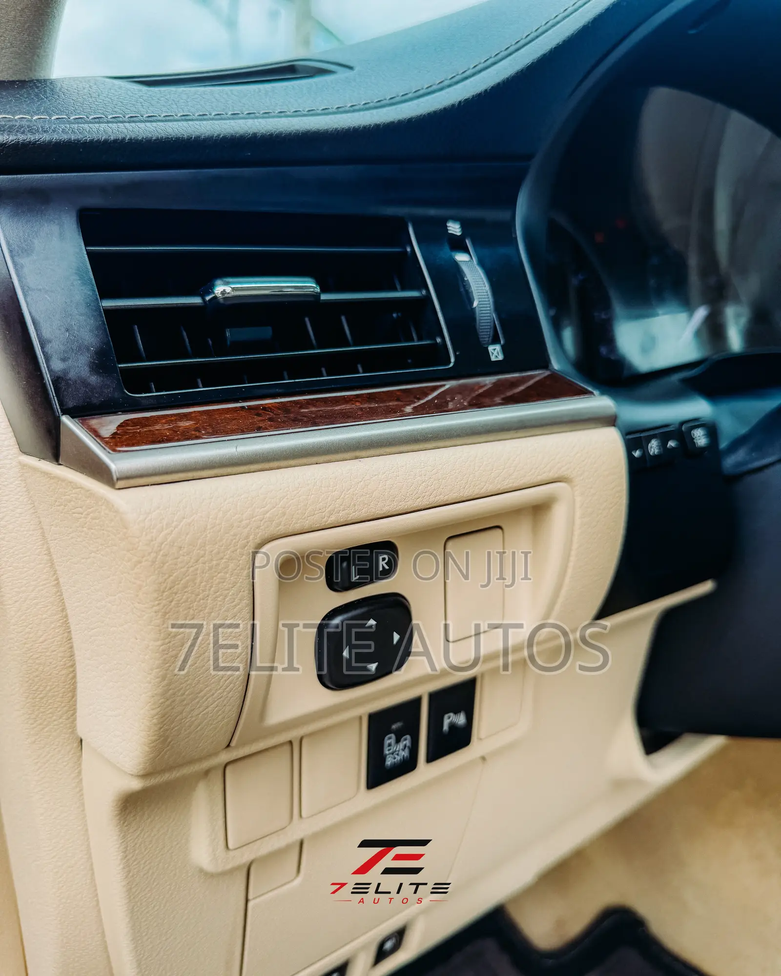 Lexus ES 2014 Red