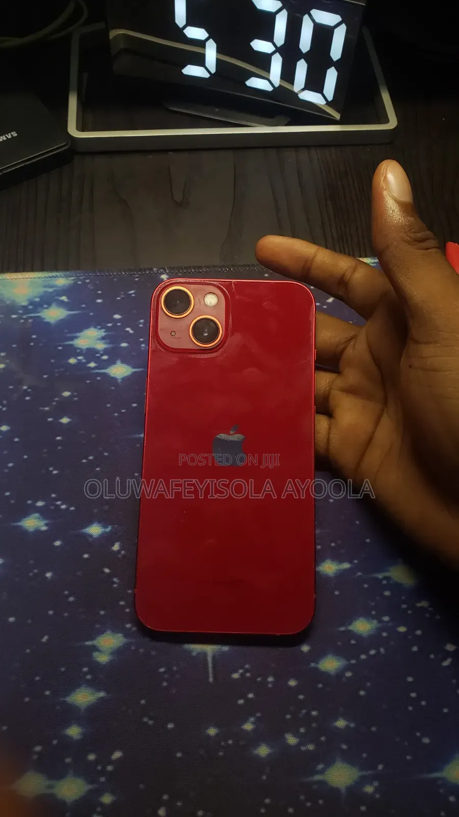 Apple iPhone 13 128 GB Red