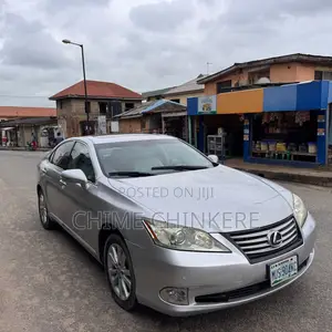 Lexus ES 350 2012 Silver