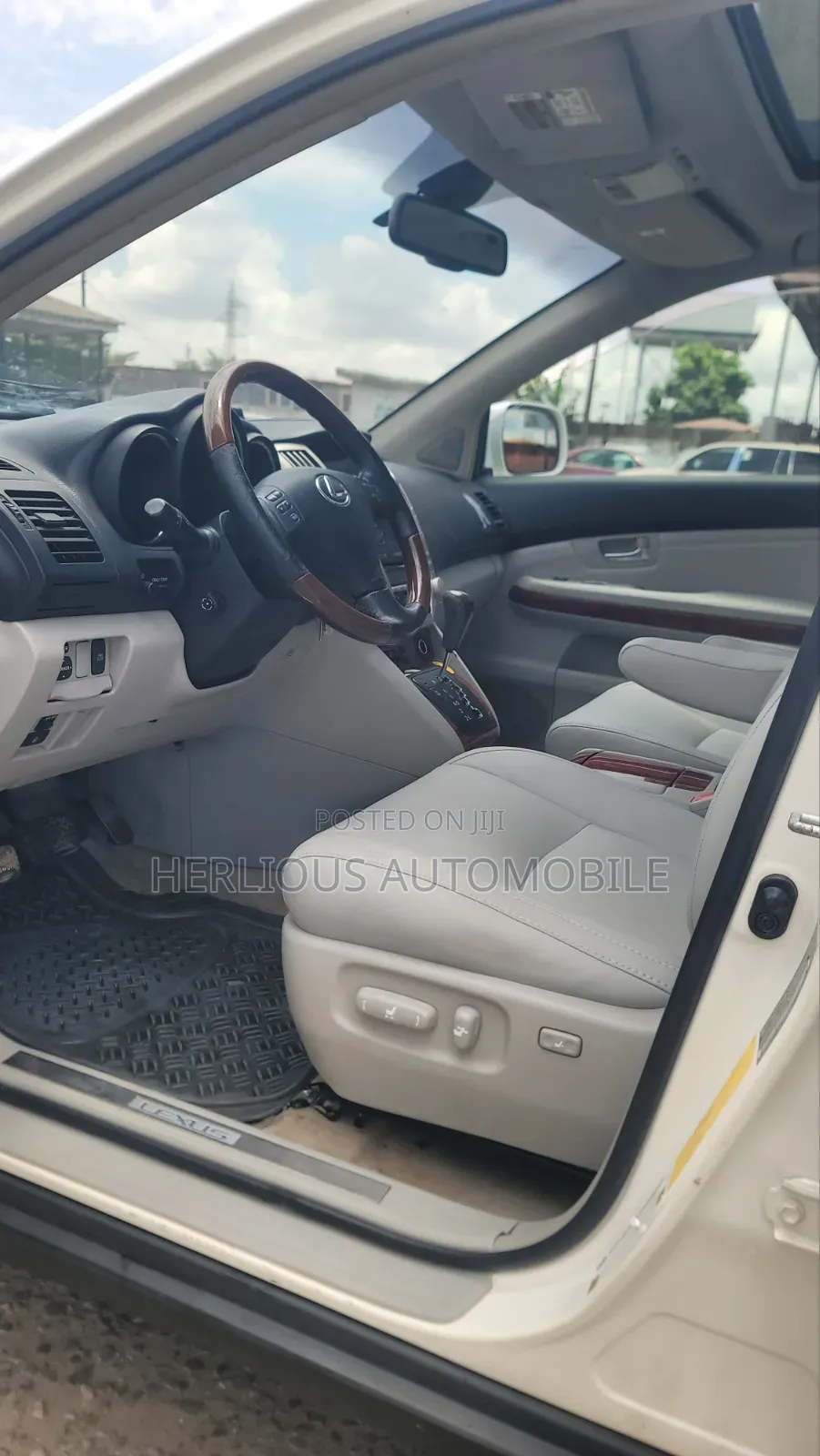 Lexus RX 350 AWD 2009 White