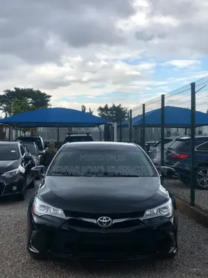 Toyota Camry 2016 Black