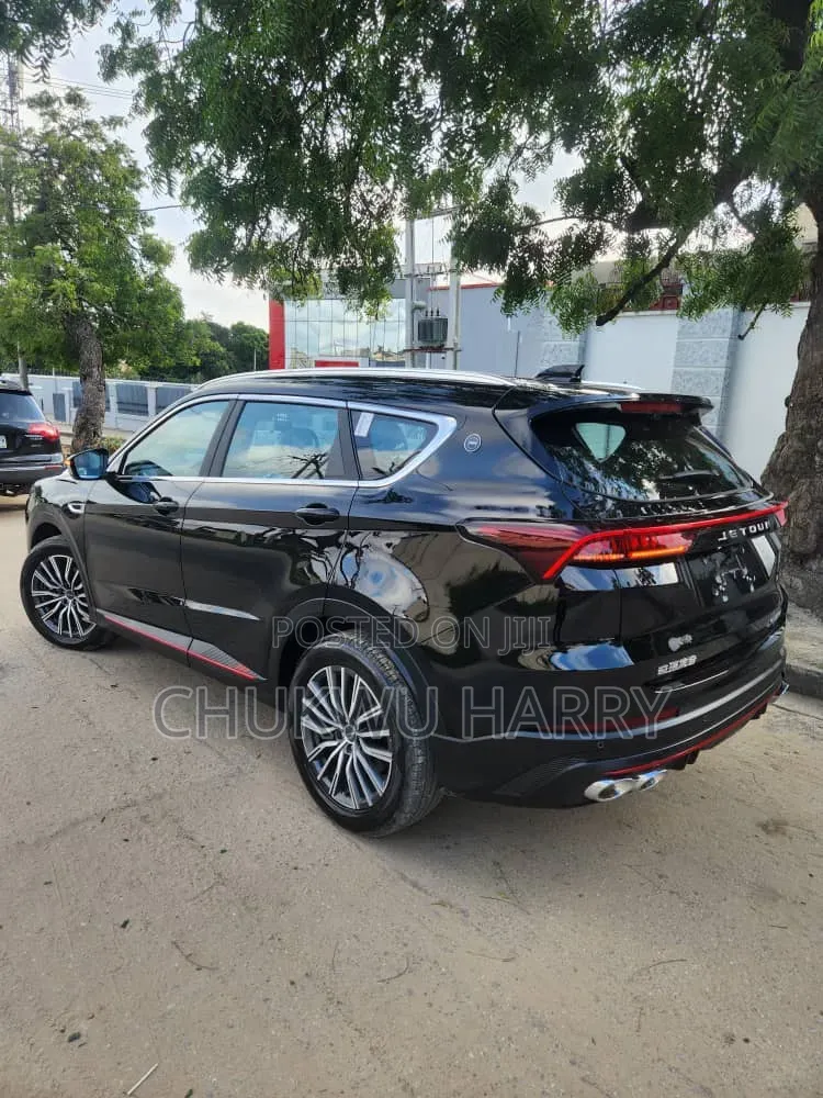 Jetour X70 Plus 2025 Black