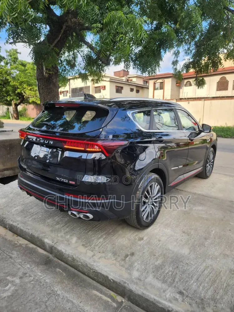 Jetour X70 Plus 2025 Black