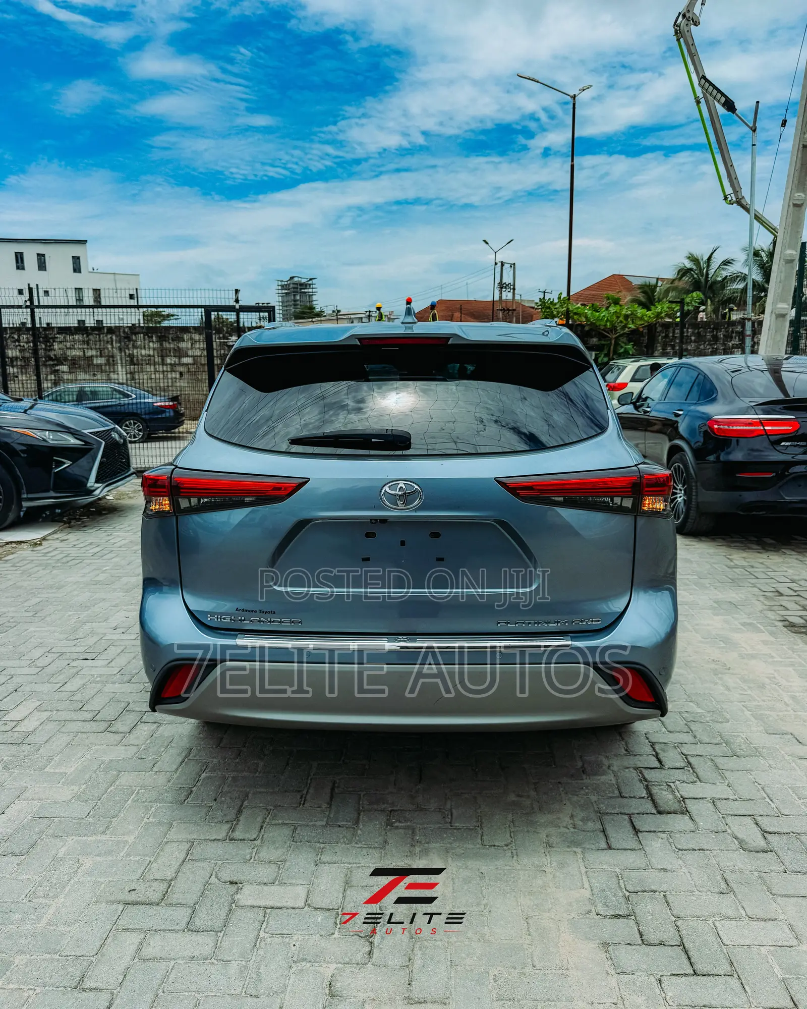 Toyota Highlander 2020 Blue