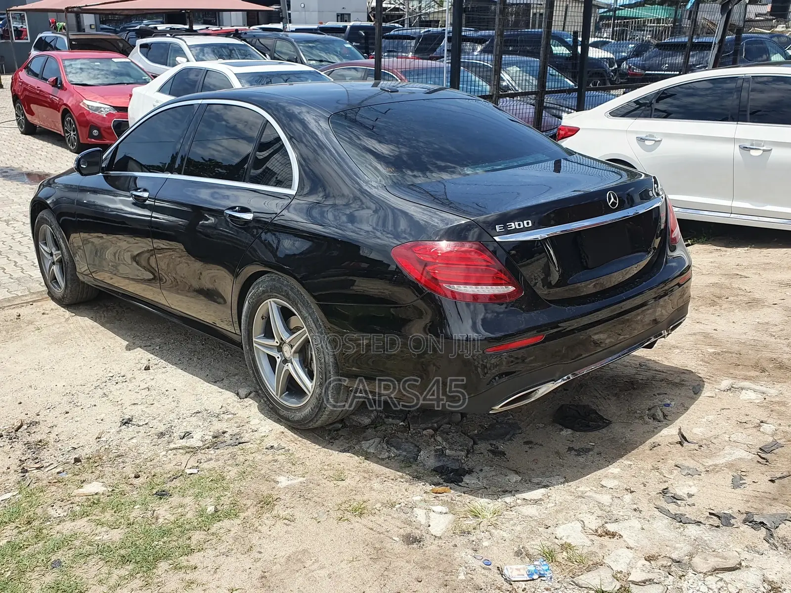 Mercedes-Benz E300 2017 Black