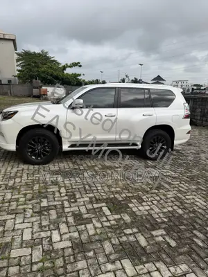 Lexus GX 460 AWD 2023 White