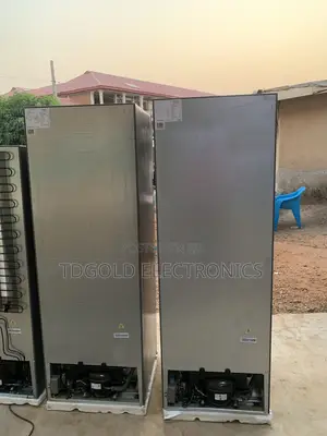 Hisense 225L Refigerator Bottom Freezer