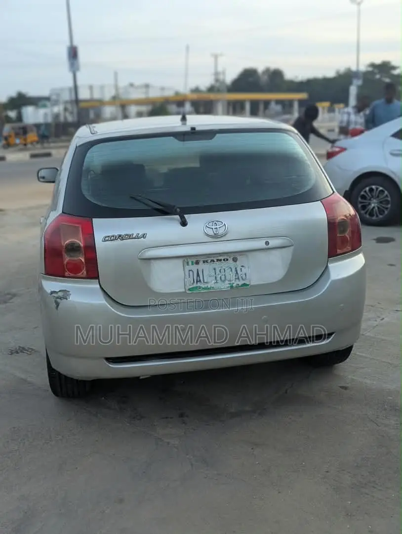Toyota Corolla 2006 Gray