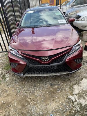 Toyota Camry 2018 Red