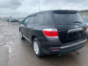 Toyota Highlander 2014 Black
