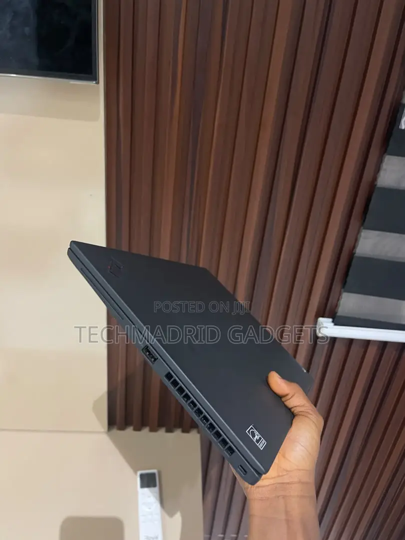 Laptop Lenovo ThinkPad T14 G2 16GB Intel Core i5 SSD 256GB