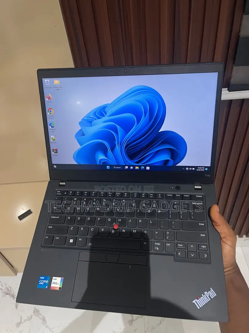 Laptop Lenovo ThinkPad T14 G2 16GB Intel Core i5 SSD 256GB