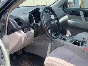 Toyota Highlander 2014 Black