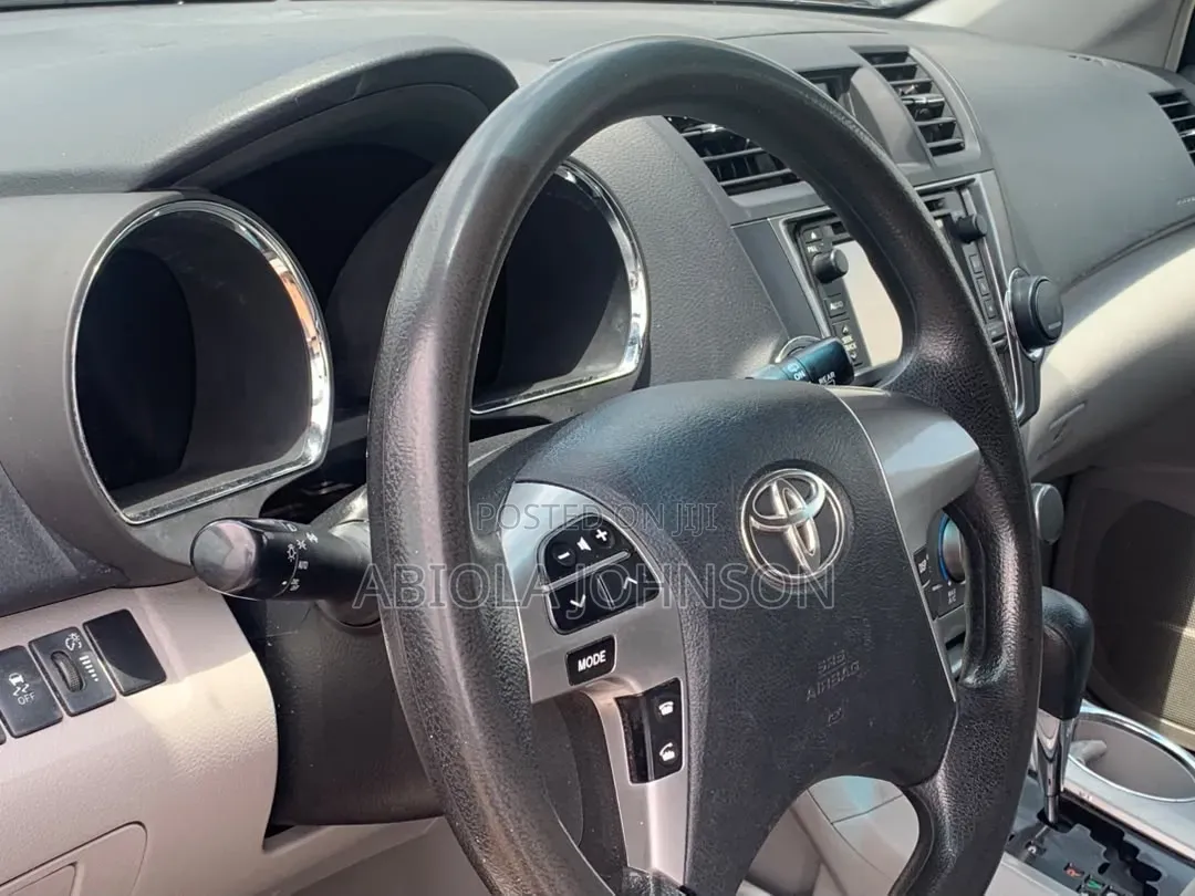 Toyota Highlander 2014 Black