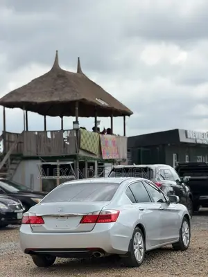 Honda Accord 2014 Silver